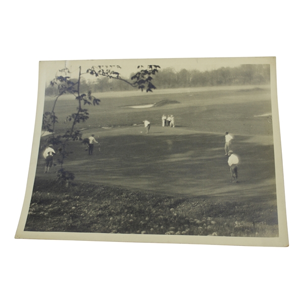 Early 1930's 8 Golfers On Green Photo - Wendell Miller Collection