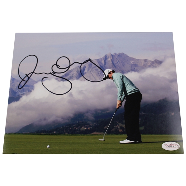 Rory McIlroy Signed Putting with Mountains Background 8x10 Photo JSA #E98838