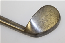 Circa 1900 D.S Hunter Special Concave Smooth Face Rut Niblick