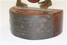 Chi-Chi Rodriguez's Lanang Country Club President Gifted Appreciation Philippines Statue
