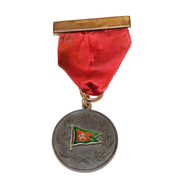 The Ardsley Golf Club, Ardsley NY Green & Red Enameled Flag Unmarked Medal w/Ribbon