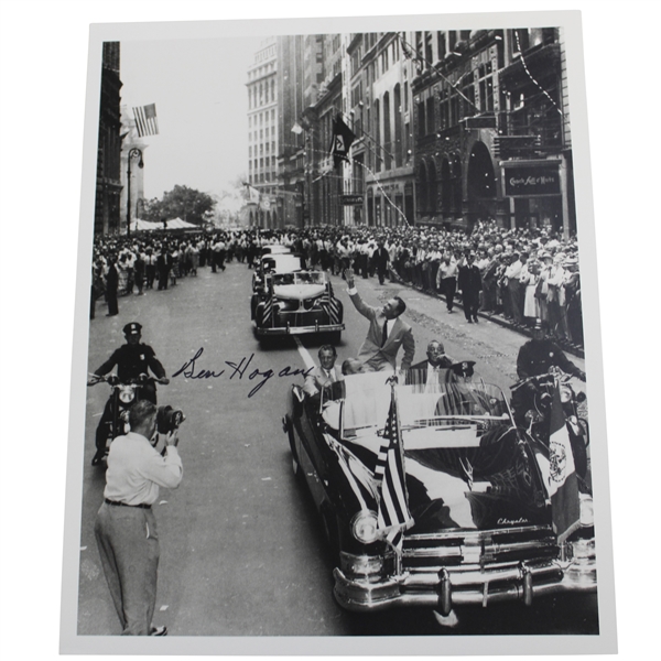 Ben Hogan Signed Photo of Him Waving In A Car During Parade JSA ALOA