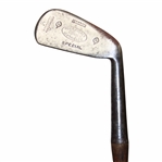 Robt. Andrew Conn. New Haven C.C. Accurate Warranted Handforged Special Mashie 5