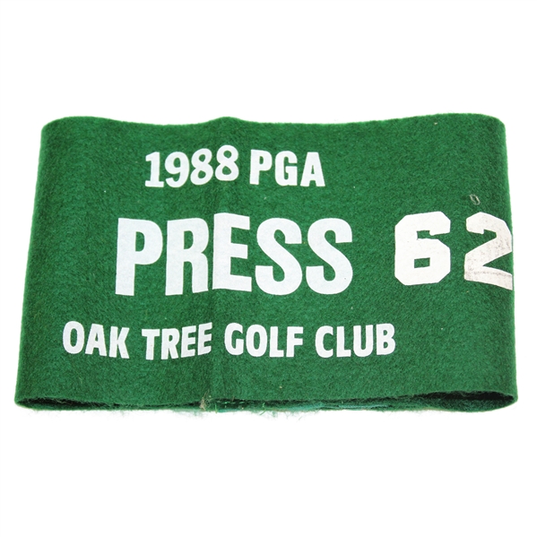1988 PGA Championship at Oak Tree Golf Club Green Felt Press Armband #62