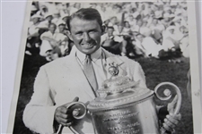 Paul Runyan with The Rodman Wanamaker Trophy AP Press Photo 7/28/1934