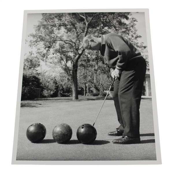 Jack Nicklaus Original 1964 Putting Bowling Balls B&W Photo