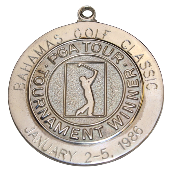 Champion Hale Irwins 1986 Bahamas Golf Classic Silver Winners Medal