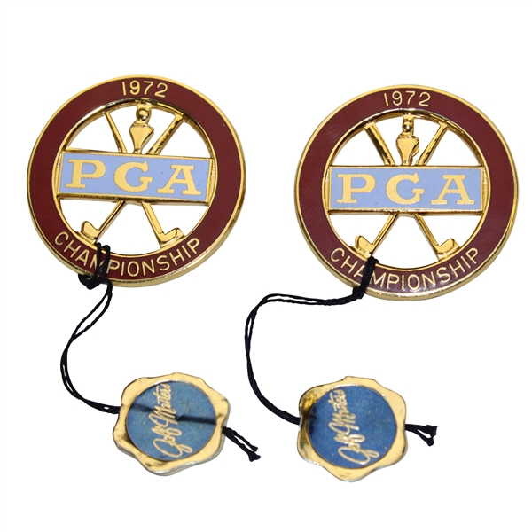 Hale Irwins Pair of 1972 PGA Championship Circle Logo Red Badges