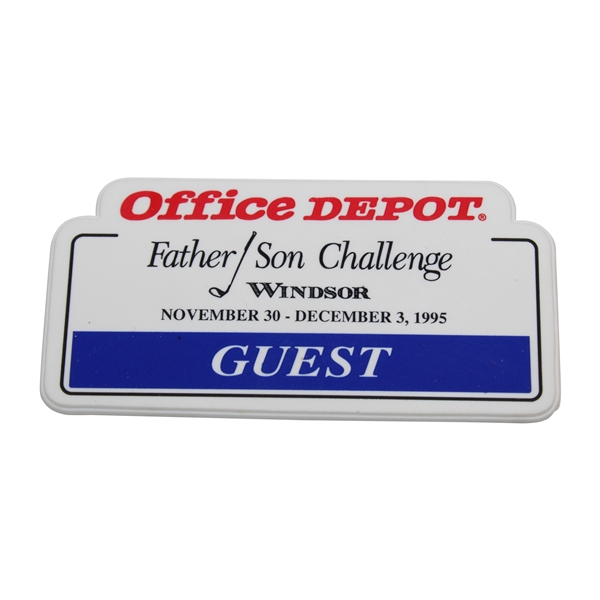 Hale Irwins 1995 Office Depot Father/Son Challenge Windsor Guest Badge
