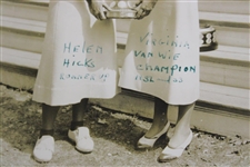 Virginia Van Wie 1933 Associated Press Wire Photo w/ Helen Hicks
