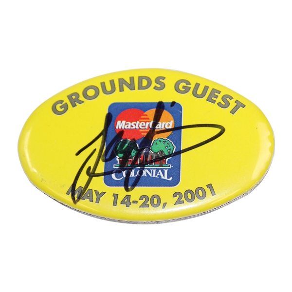 Sergio Garcia Signed 2001 Colonial Grounds Guest Badge JSA ALOA