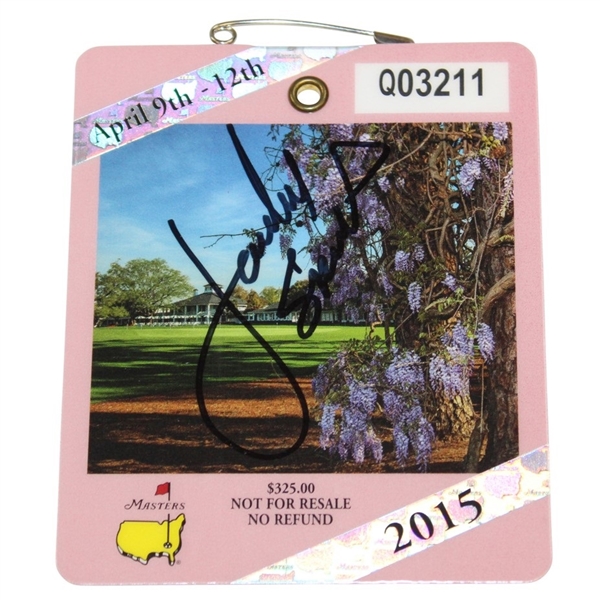 Jordan Spieth Signed 2015 Masters Tournament SERIES Badge #Q03211 JSA ALOA