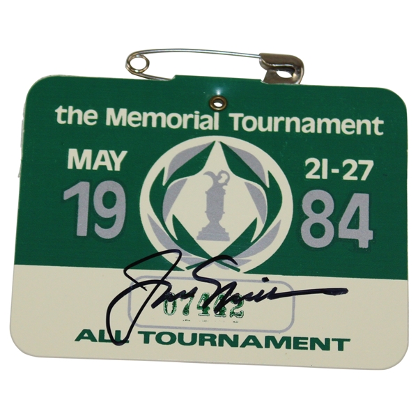 Jack Nicklaus Signed 1984 Memorial Tournament Weekly Badge #07442 - Nicklaus Win JSA ALOA