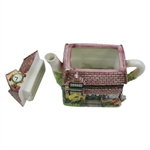 Golf Shop/Visitors Welcome/Pro-Shop/Driving Range Ceramic Golf Club Teapot