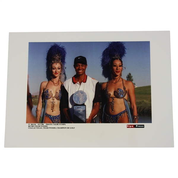 Tiger Woods 1996 Trophy Presentation Press Photo