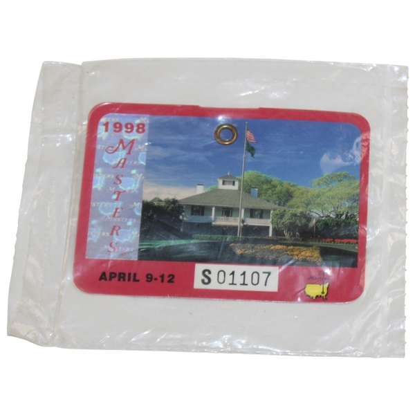 1998 Masters Tournament SERIES Badge #S01107 New in Original Unopened Packaging