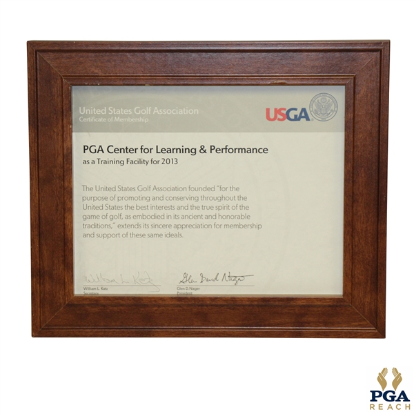 2013 USGA Award Plaque For Excellence Given To The PGA Center For Learning & Performance