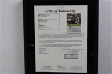 Tiger Woods Signed 1992 Junior Amateur Putting Magazine Page - Framed JSA #XX49394