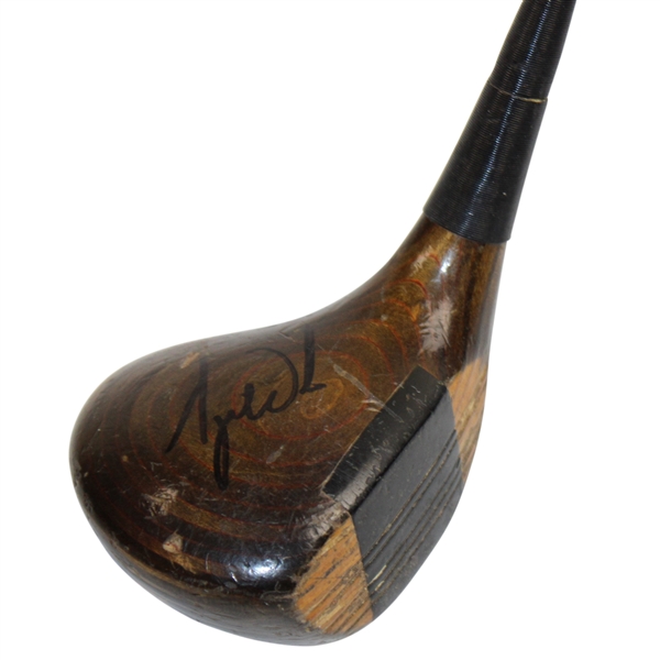Tiger Woods Signed Personal Owned & Used Junior Golf Club Driver JSA #YY79442