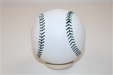 Masters Links Kings White Commemorative Baseball with Green Laces and Embroidered Logo