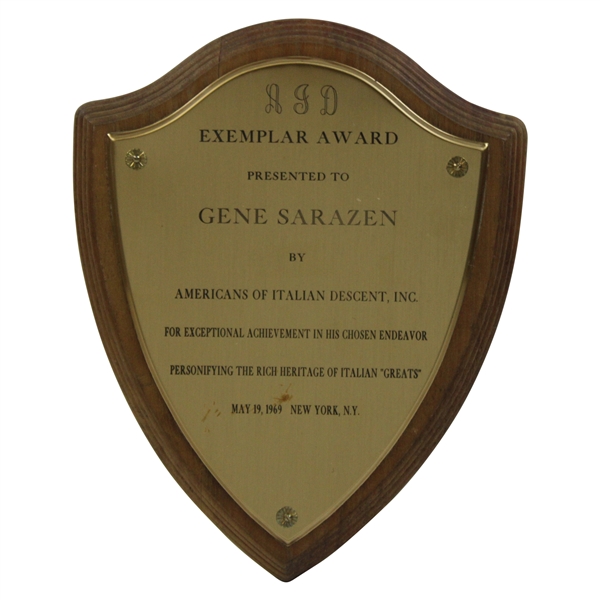 Gene Sarazens Personal 1969 Americans of Italian Descent Exemplar Award Plaque