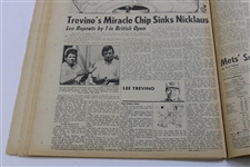 Lee Trevino Signed Sunday News Trevino Repeats Headline July 1972 Newspaper  JSA ALOA