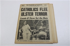 Lee Trevino Signed Sunday News Trevino Repeats Headline July 1972 Newspaper  JSA ALOA