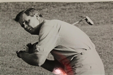 1967 Gay Brewer UPI Original 18th Green Masters Wire Photo 