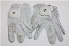 Gary Player Signed Scorecard with Two (2) Personal Used Black Knight Logo Golf Gloves - Nielson Collection