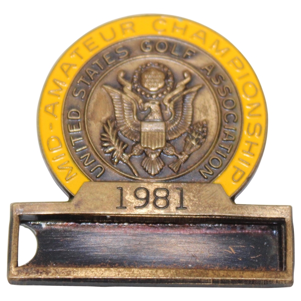 1981 US Womens Mid-Amateur Contestant Badge - Bellerive Country Club