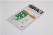 Jack Nicklaus Signed 2001 UD '1966' Masters Champion Card #110 PSA/DNA Auto Grade 8 
