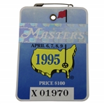 1995 Masters Tournament SERIES Badge #01968 - Tiger Woods Masters Debut & Ben Crenshaw Winner