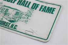 Arnold Palmer Signed PGA WGHoF Notecard w/a WGHoF License Plate PSA/DNA #AN30442