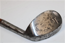 Spalding Accurate Niblick 1 w/Dot Punched Round Pattern Face