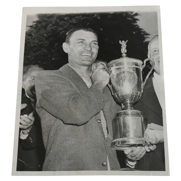 Ben Hogan Us Open Trophy 1950 At Merion Original Press Photo