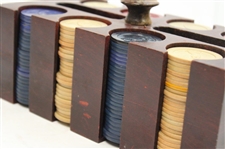 200 Clay Poker Chips With Golfers On Both Side With Wood Holder