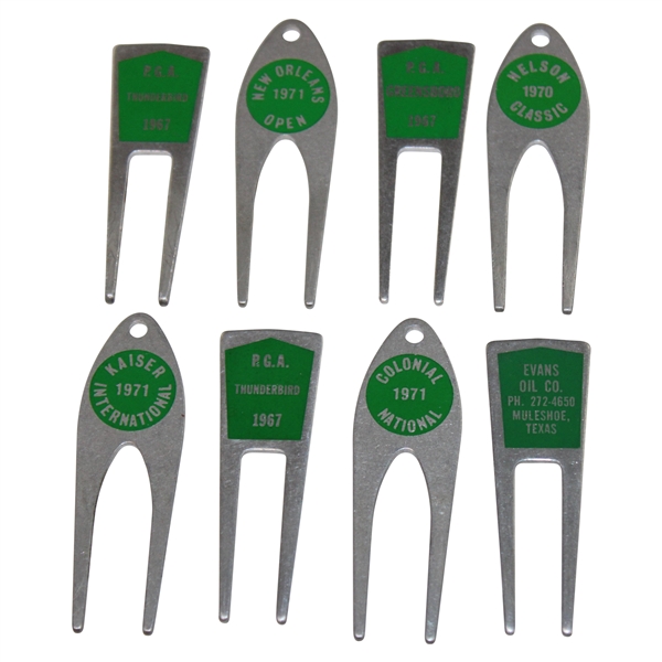 Eight (8) Tournament Contestant Green Label Divot Tools - 1967, 1970 & 1971 - Charles Coody Collection