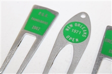 Eight (8) Tournament Contestant Green Label Divot Tools - 1967, 1970 & 1971 - Charles Coody Collection