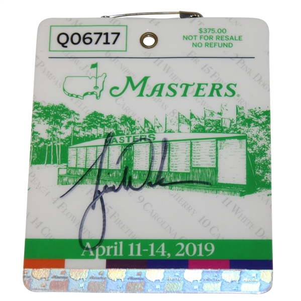 Tiger Woods Signed 2019 Masters Tournament SERIES Badge #Q06717 BAS FULL #AD63802