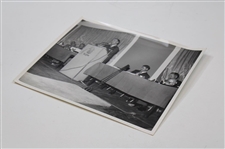 Jones, Hogan, Sargent & Others Speaking at The Ritz Carlton Photo