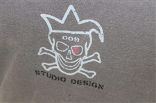 Scotty Cameron Studio Design Skull w/Crossbones Gray T-Shirt