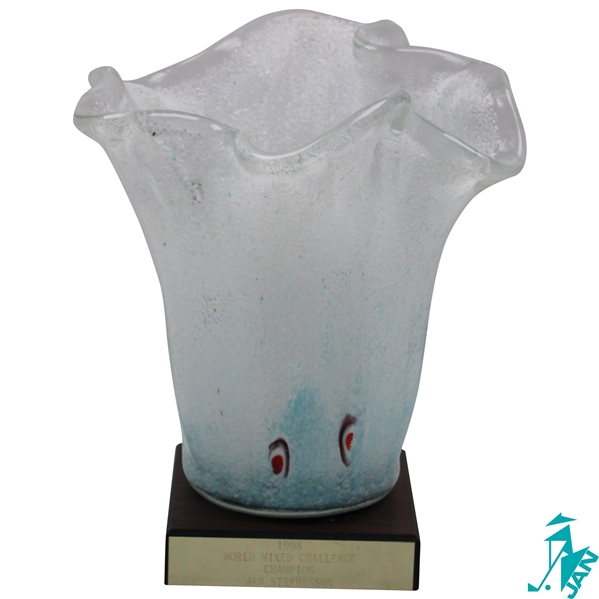 Champion Jan Stephensons 1998 World Mixed Champion Fluted Bowl Trophy