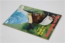 Lee Elder Signed 1975 Sports Illustrated A Date with the Masters Magazine JSA ALOA 