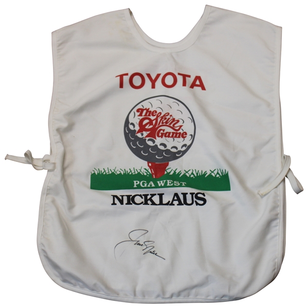 Jack Nicklaus Signed Skins Game Used NICKLAUS Caddie Bib JSA ALOA