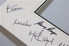 Gary Player & 2005 Presidents Cup International Team Signed Matted Cutout JSA ALOA
