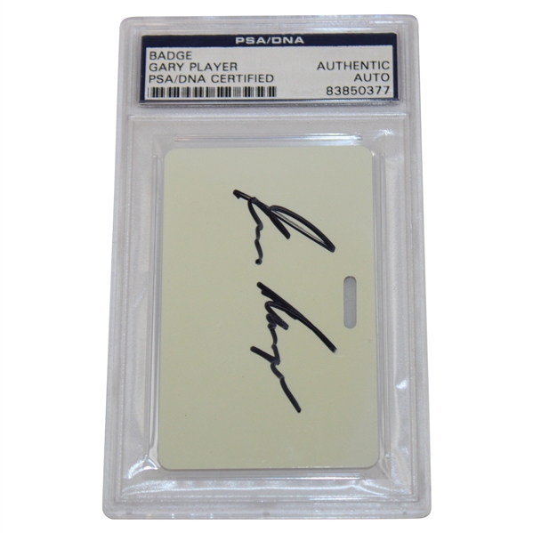 Gary Player Signed 2001 Senior Players Championship Clubhouse Badge PSA Authentic AUTO
