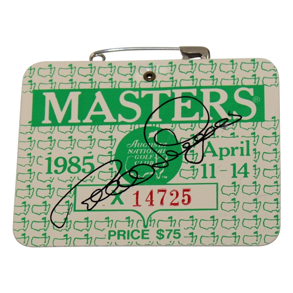 Bernhard Langer Signed 1985 Masters Tournament SERIES Badge #X14725 JSA ALOA