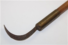 Vintage Hook Club w/Wooden Handle 