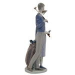 Statue Of Male & Female Golfers by Llardro