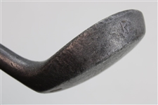 c. 1920 Huntly Putter w/ Unique Thumb Groove Made in England